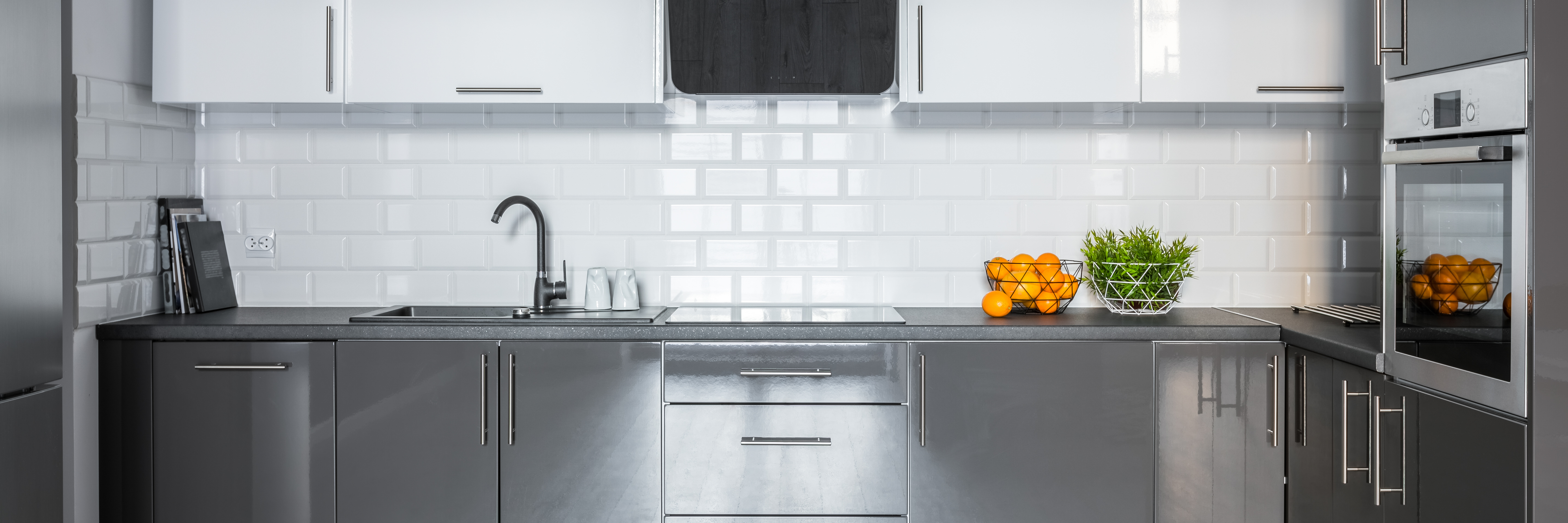 iStock-1028184548_Kitchen with metro tiles.jpg